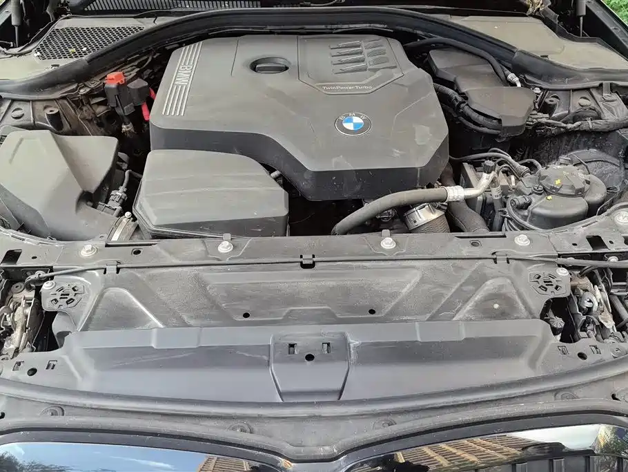 BMW 3 Series 2022 — фото 10