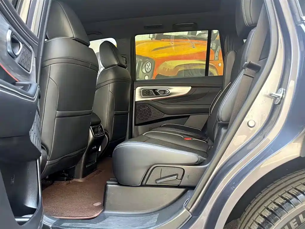 GAC Motor Trumpchi GS8 2022 — фото 10