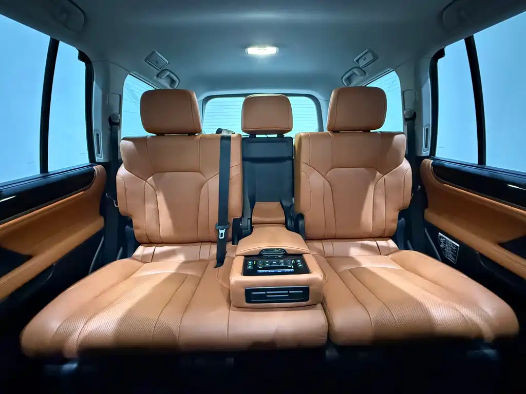 Lexus LX 2026 — фото 13