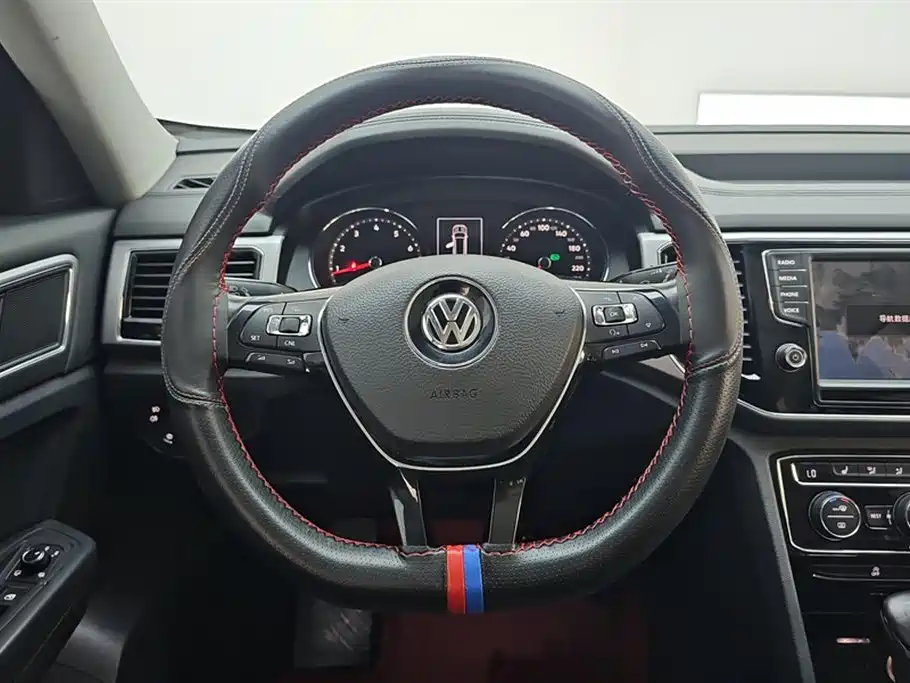 Volkswagen Teramont 2018 — фото 15