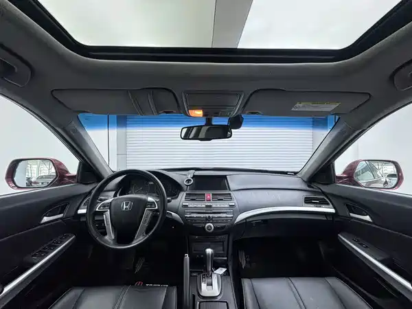 Honda Crosstour 2012