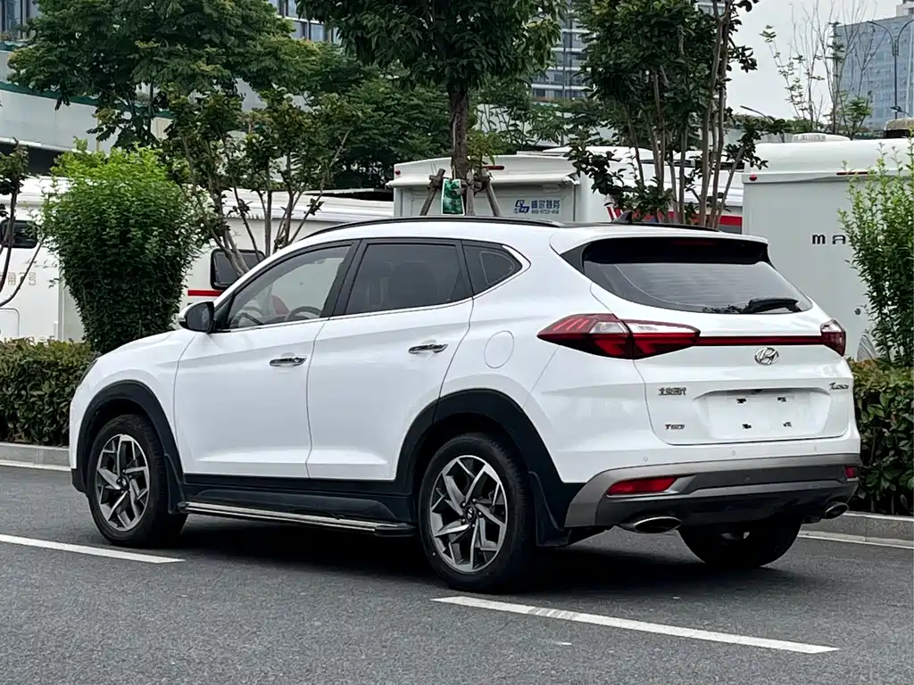 Hyundai Tucson 2020 — фото 4