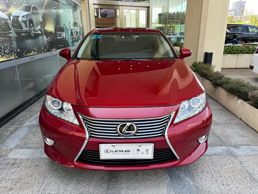 Lexus ES 2015 — фото 2