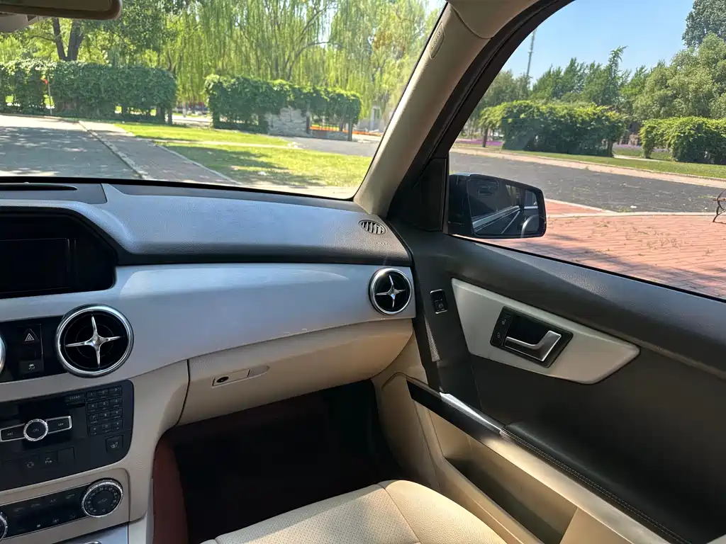 Mercedes-Benz GLK-Class 2013 — фото 37