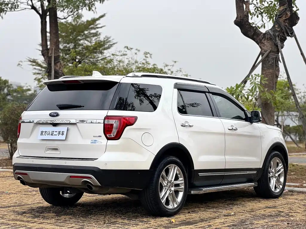 Ford Explorer 2018 — фото 7