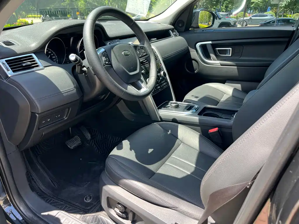 Land Rover Discovery Sport 2018 — фото 7