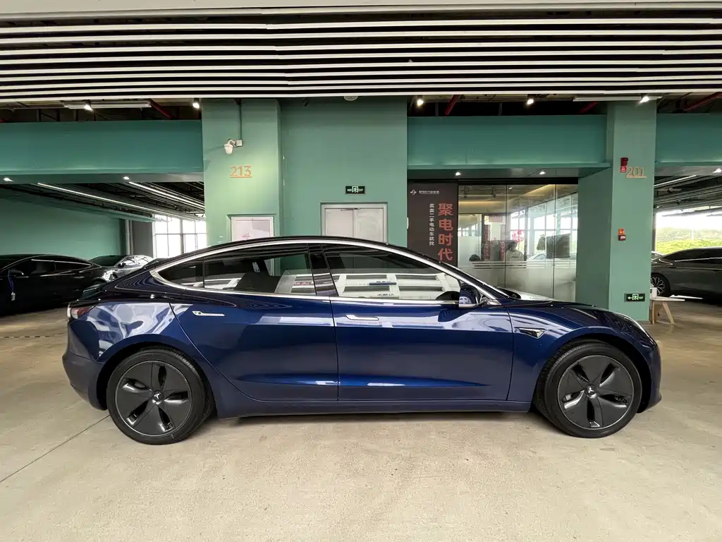 Tesla Model 3 2020 — фото 4
