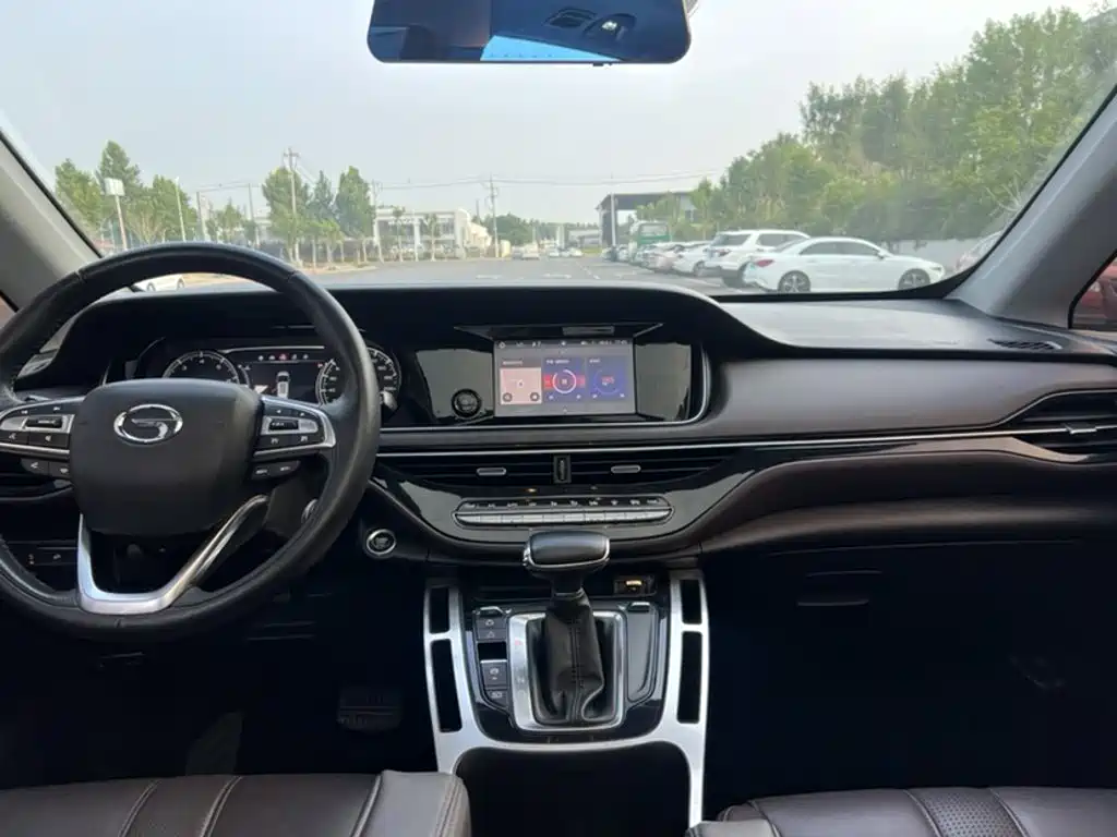 GAC Motor Trumpchi M6 2019 — фото 17