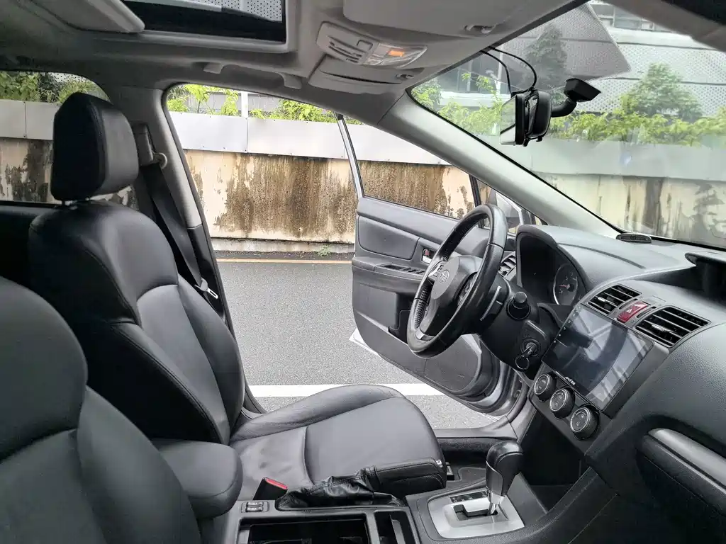 Subaru XV 2013 — фото 27