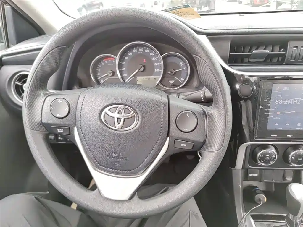 Toyota Levin 2017 — фото 11