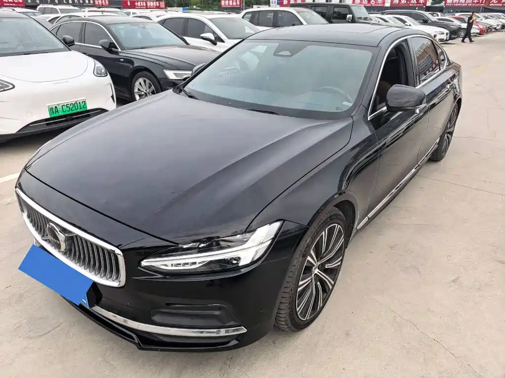 Volvo S90 2022
