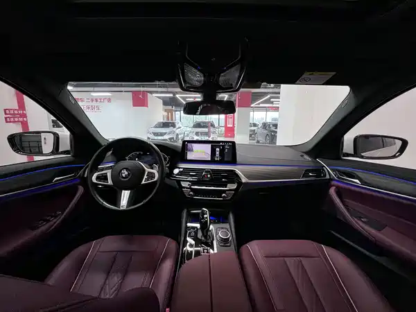 BMW 5 Series 2022