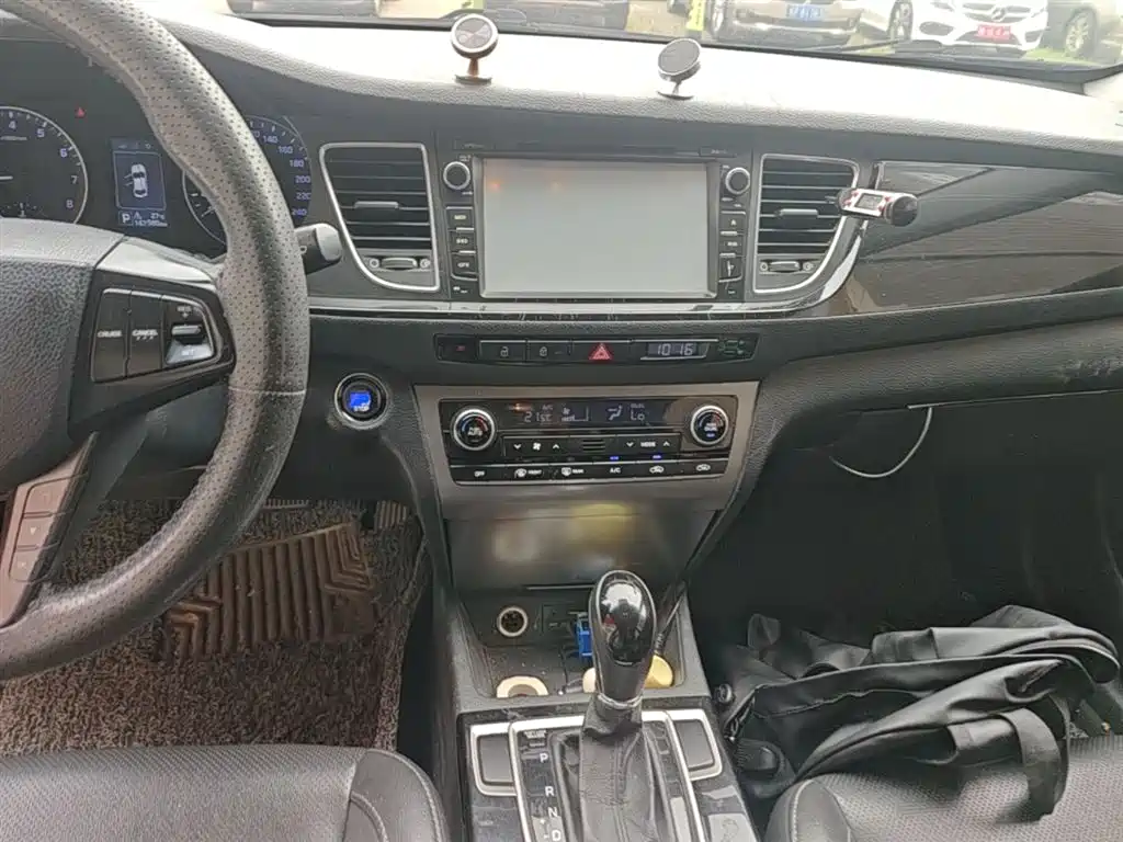 Hyundai Mistra 2015 — фото 13