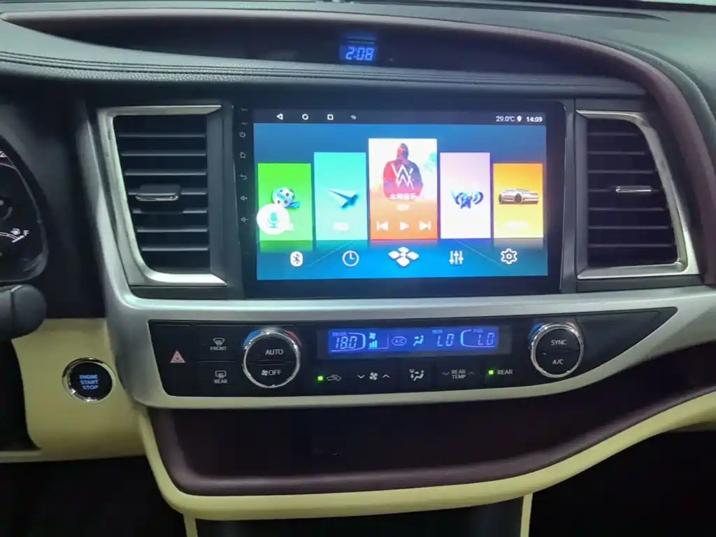 Toyota Highlander 2015 — фото 13