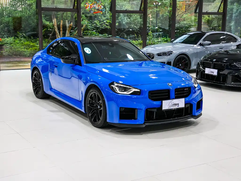 BMW M2 2025 — фото 3