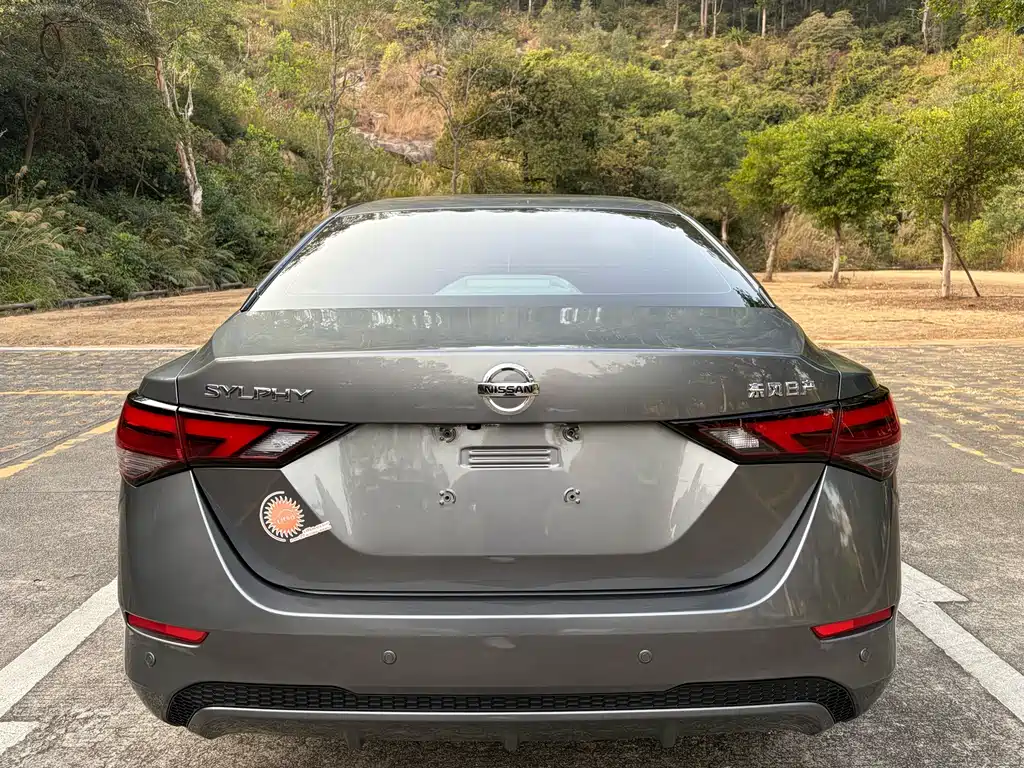 Nissan Sylphy 2022 — фото 10
