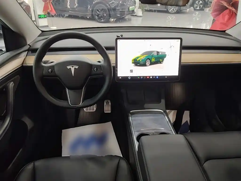Tesla Model Y 2022 — фото 10