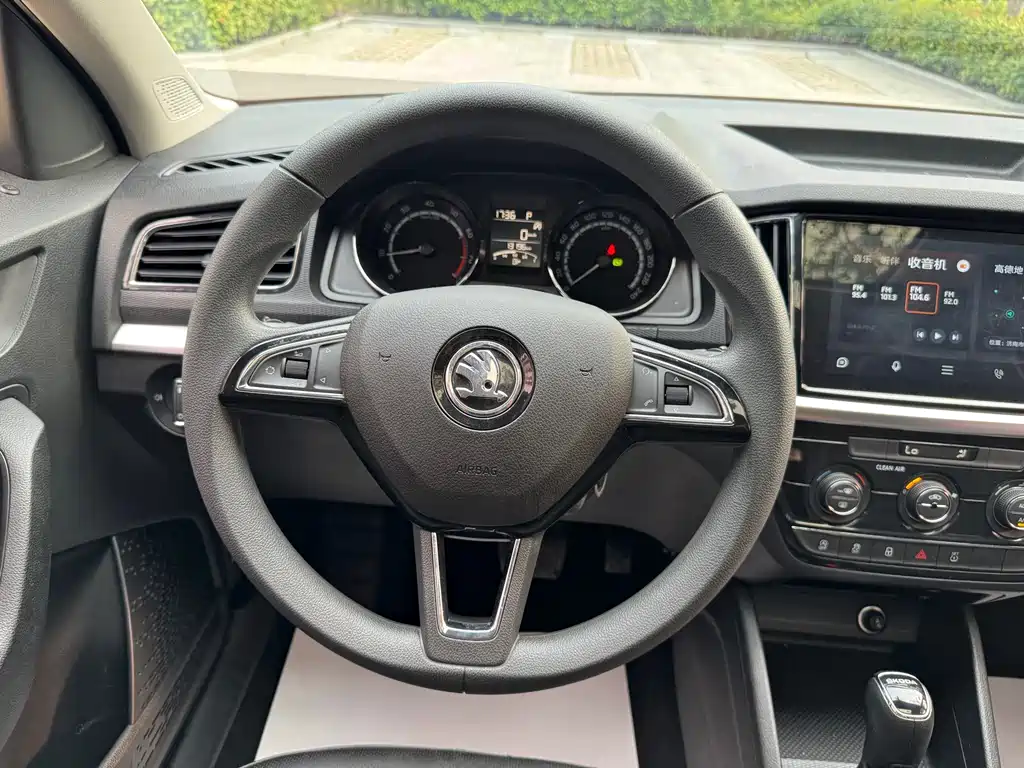 Skoda Kamiq 2023 — фото 17