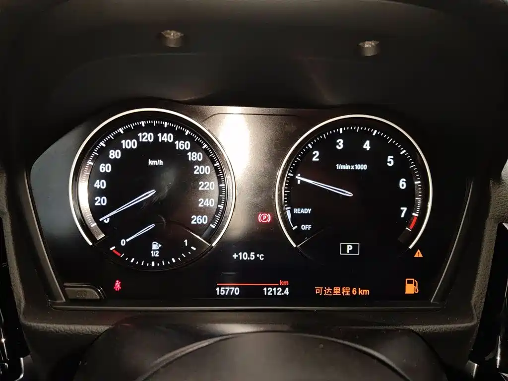 BMW 1 Series 2021 — фото 12