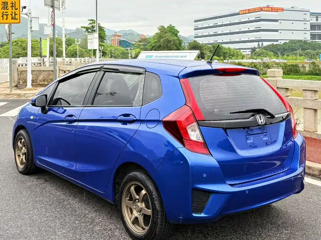 Honda Fit 2018 — фото 7