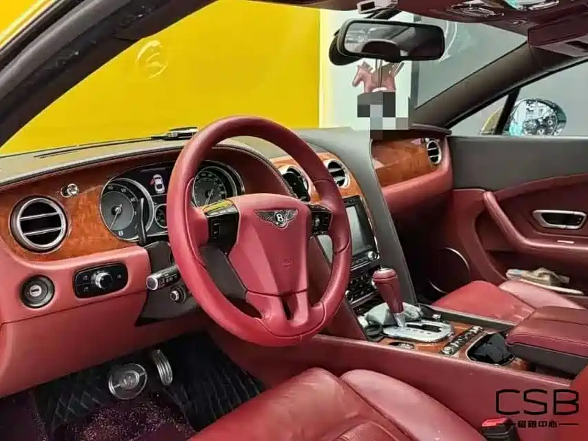Bentley Continental 2012 — фото 2
