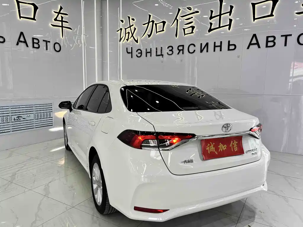 Toyota Corolla 2022 — фото 6
