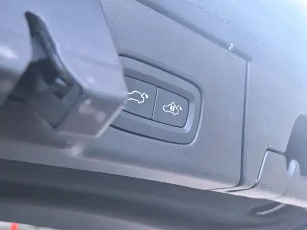 Volvo V90 2023