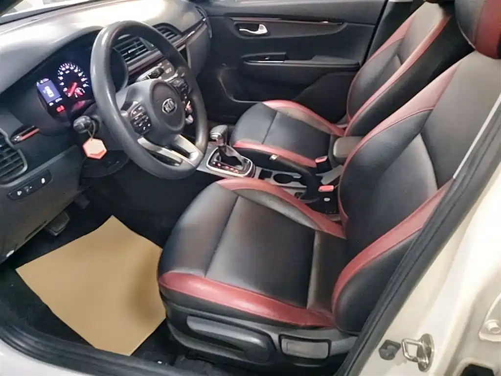Kia KX Cross 2018 — фото 15