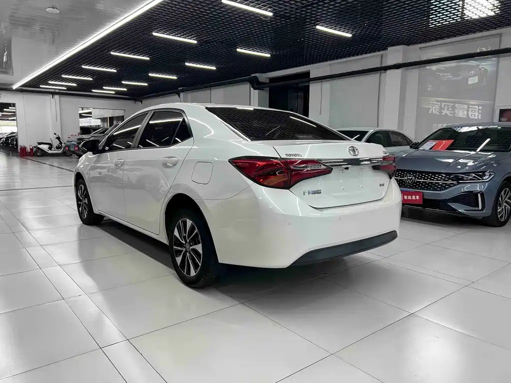 Toyota Levin 2019 — фото 8