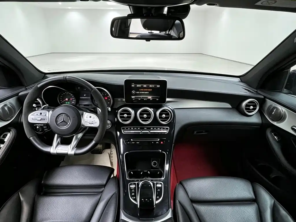 Mercedes-Benz GLC 2017 — фото 4