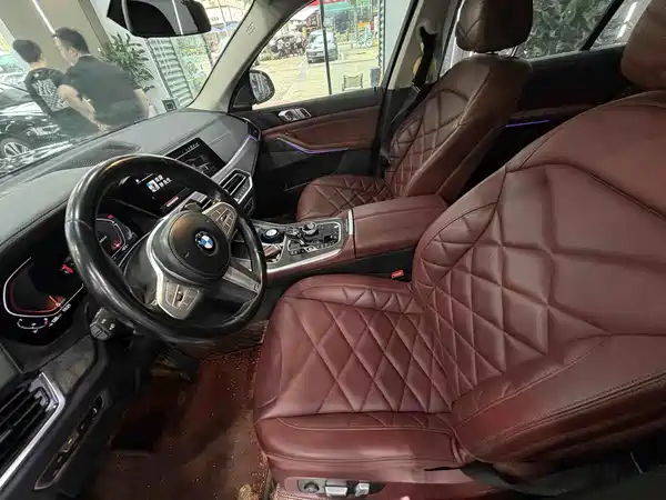 BMW X5 2022