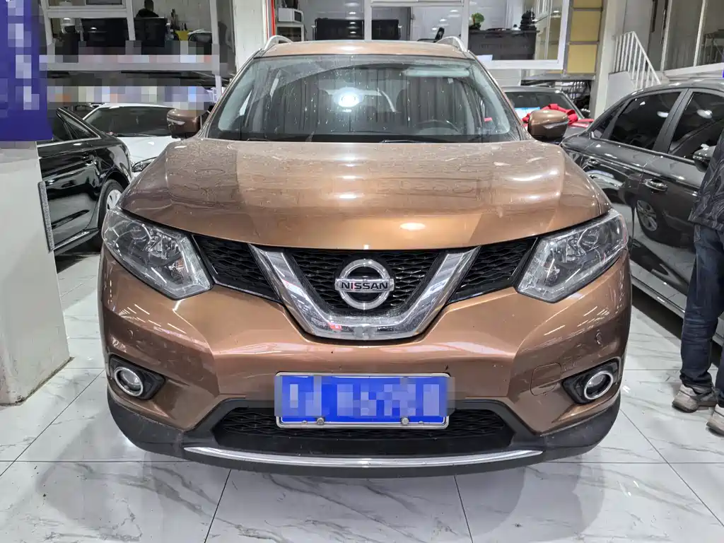 Nissan X-Trail 2017 — фото 2