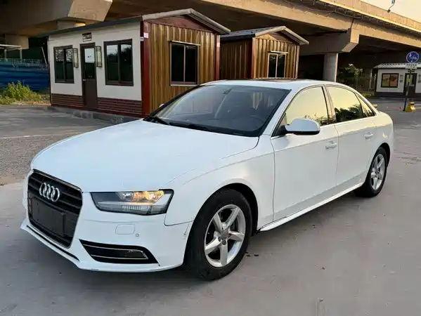 Audi A4L 2013