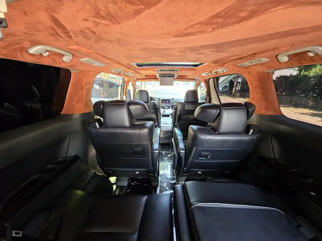 Toyota Alphard 2014 — фото 17