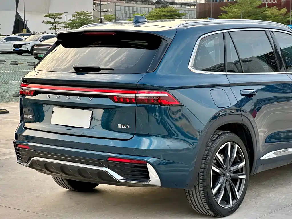 Geely Xingyue L 2022 — фото 9