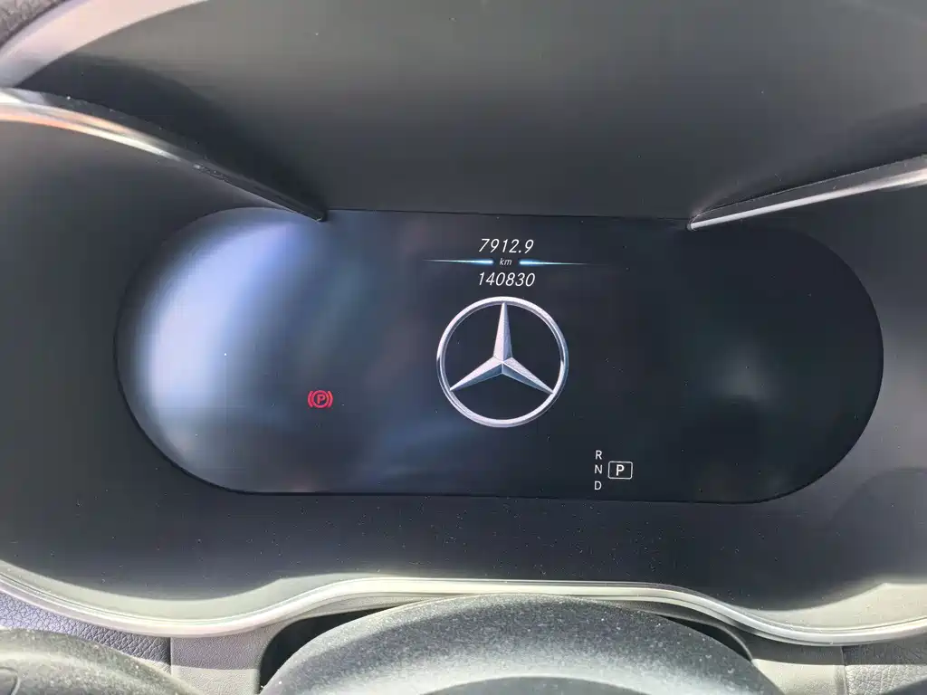 Mercedes-Benz GLC 2020 — фото 12