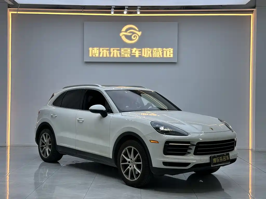 Porsche Cayenne 2020 — фото 3
