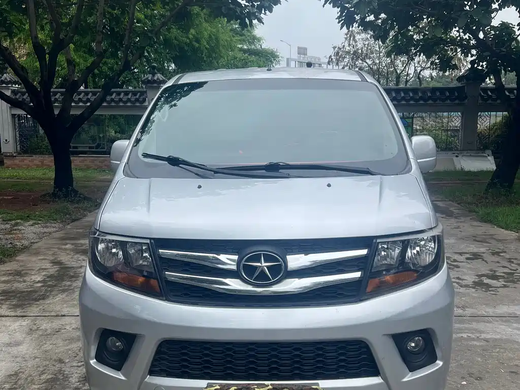 JAC Refine Refine M3 2015 — фото 2