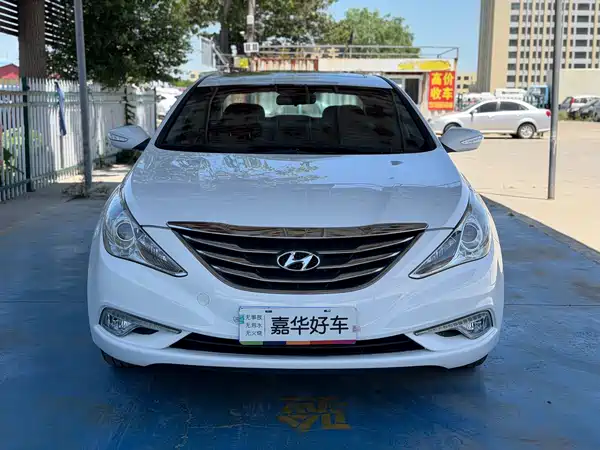 Hyundai Sonata 2013