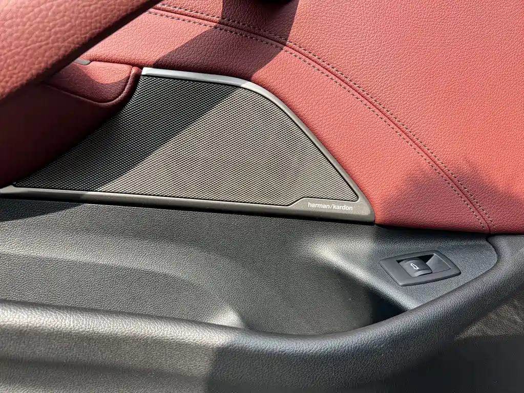 BMW 5 Series 2020 — фото 16