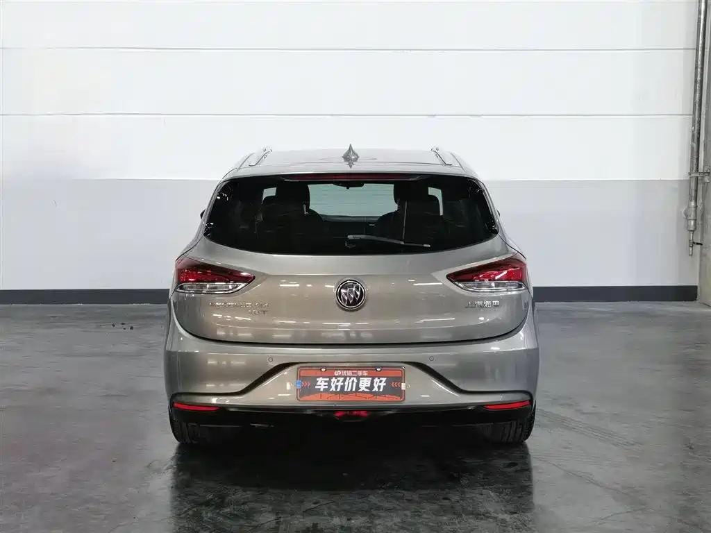 Buick Excelle 2018 — фото 4