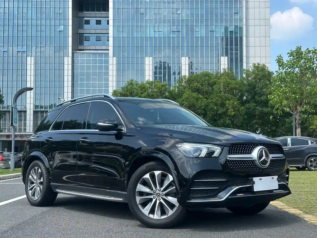 Mercedes-Benz GLE 2023 — фото 3