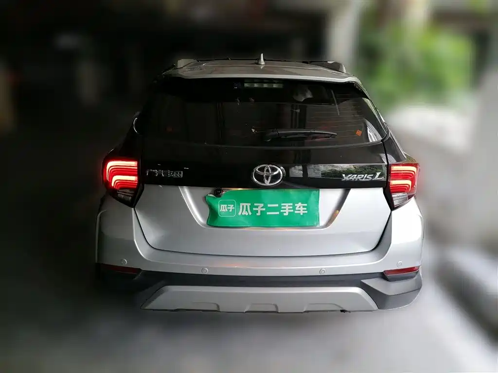 Toyota Yaris L 2020 — фото 4