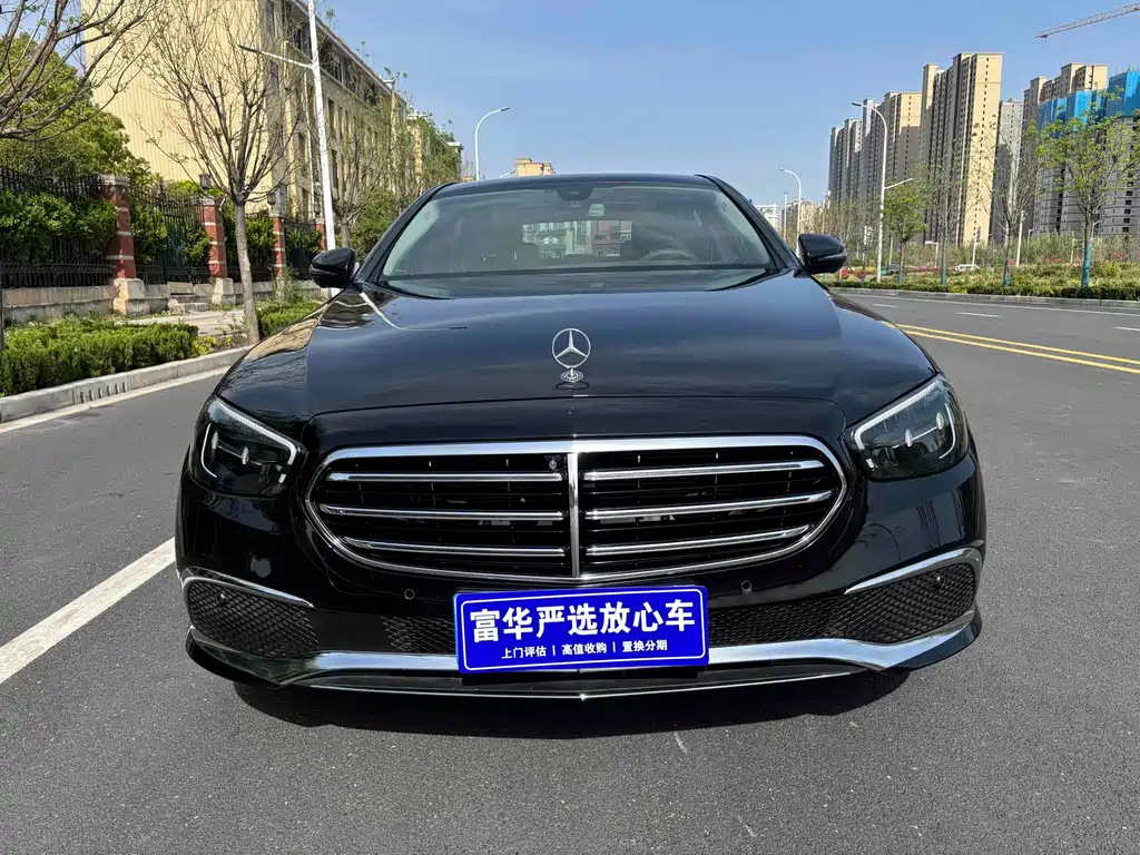 Mercedes-Benz E-Class 2023 — фото 2