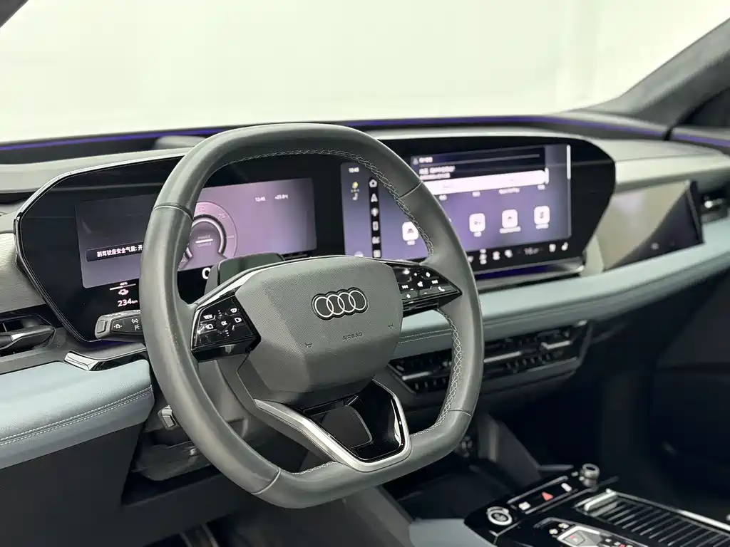 Audi Q6L e-tron 2025 — фото 7