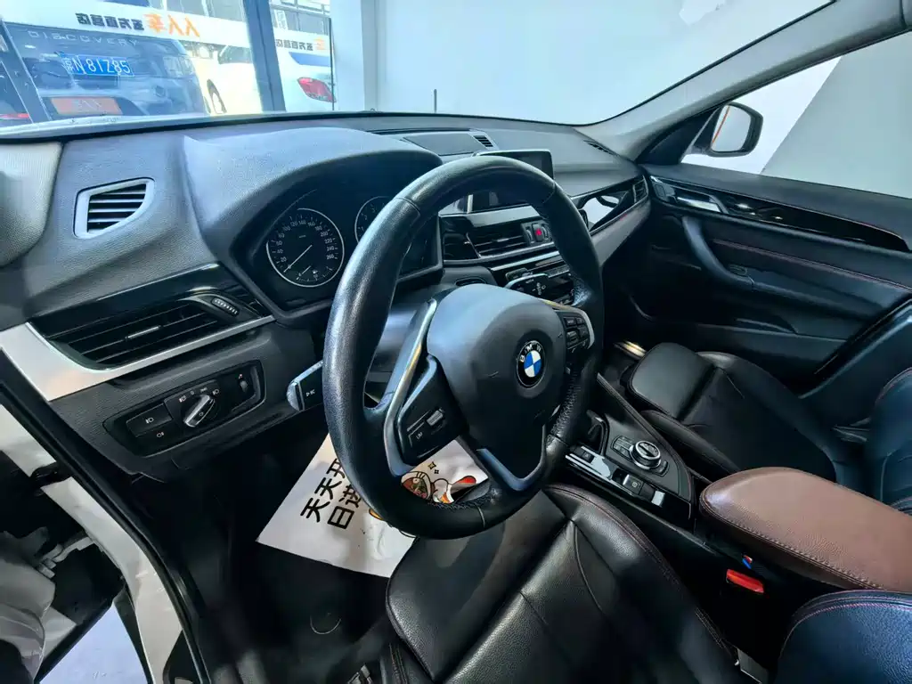 BMW X1 2017 — фото 7