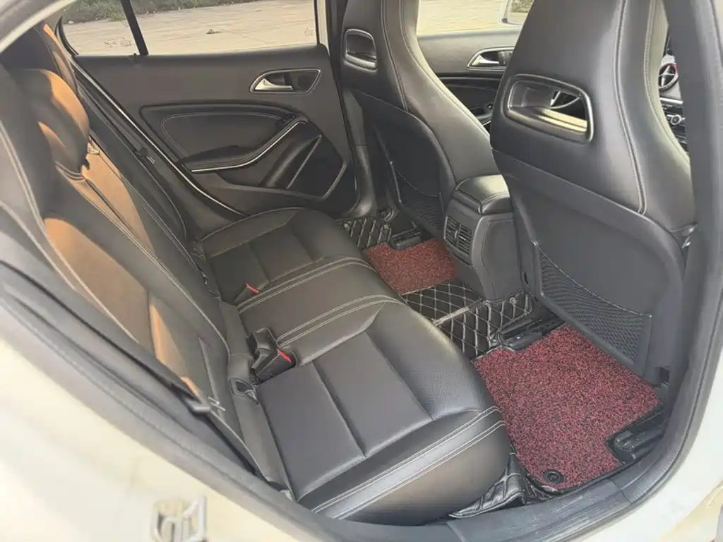Mercedes-Benz GLA 2015 — фото 14