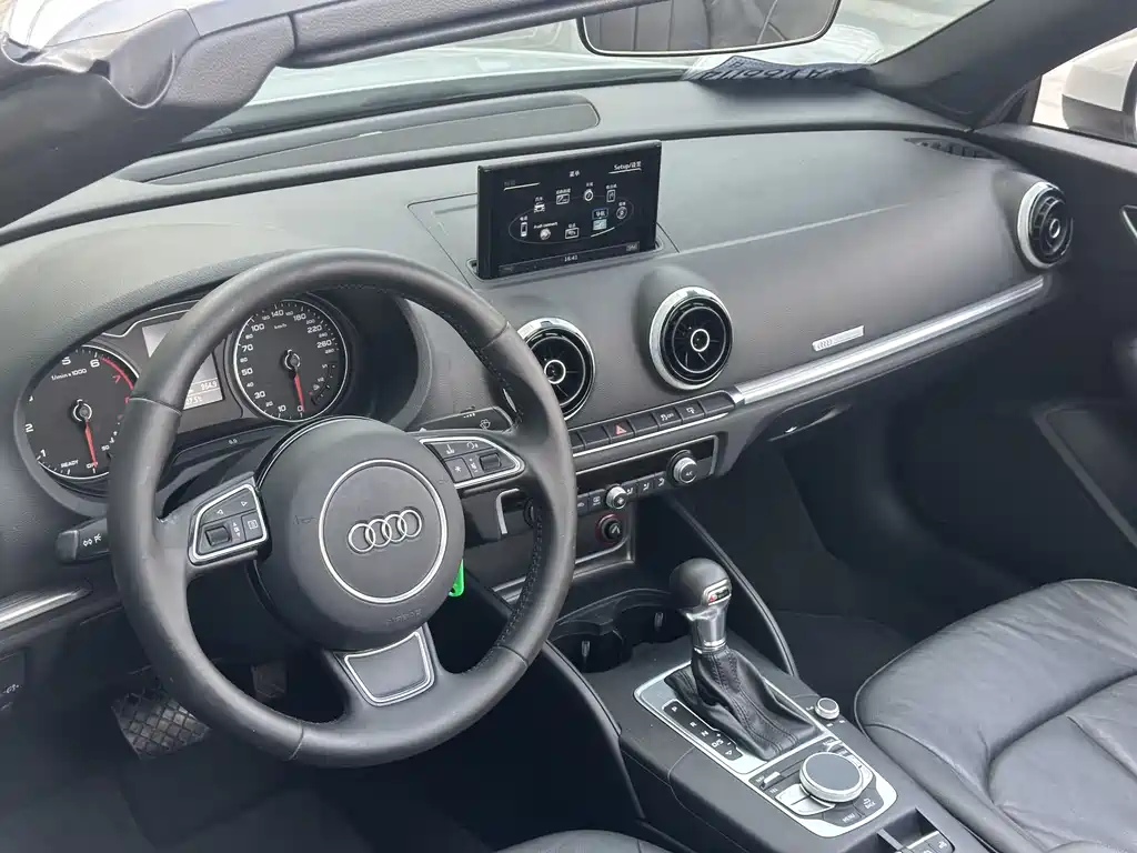 Audi A3 2017 — фото 10