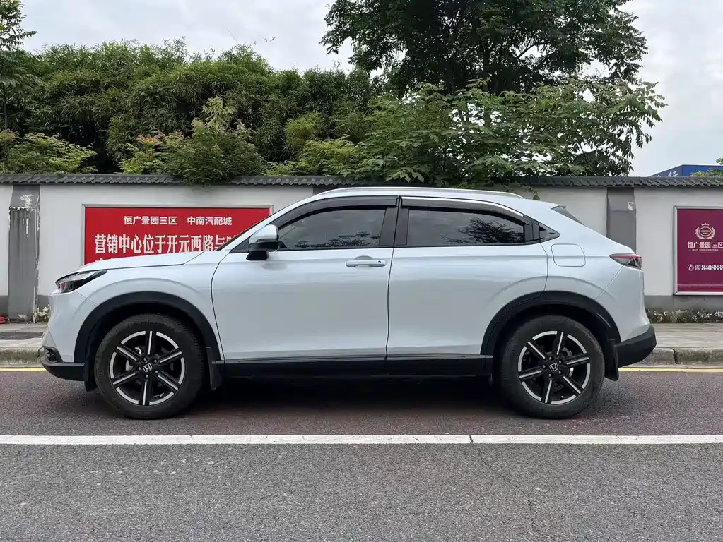 Honda Vezel 2023 — фото 16