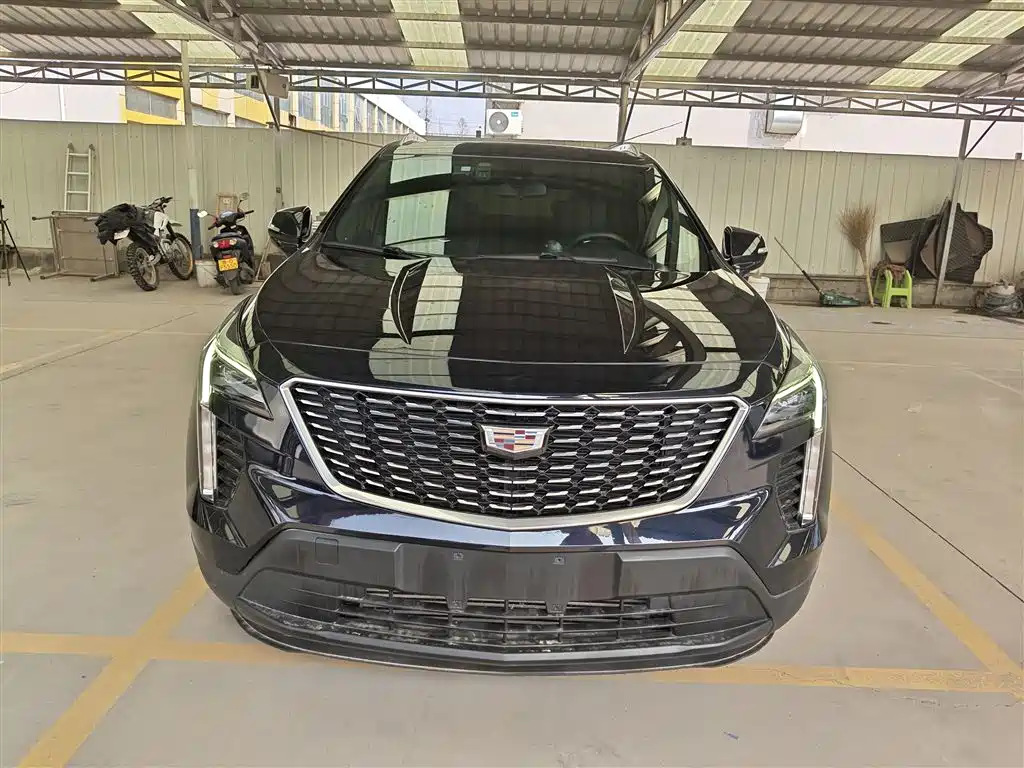 Cadillac XT4 2021 — фото 3